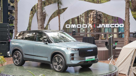 Jaecoo J7 ra mắt Việt Nam: Giá bất ngờ, cam kết chưa từng có