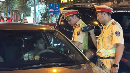 Các lỗi vi phạm giao thông bị trừ điểm giấy phép lái xe