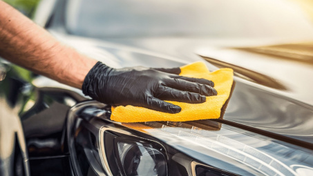 Những mẹo đơn giản giúp chiếc ô tô cũ trông như mới