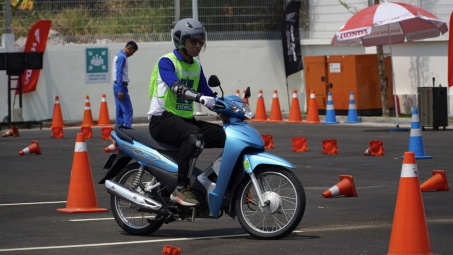 Đề xuất bổ sung nhiều kỹ năng thực hành trong thi bằng lái xe máy hạng A, A1