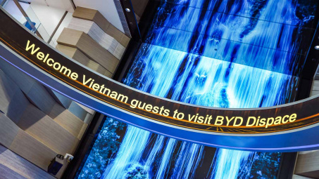Ghé thăm BYD Di-Space tại Trịnh Châu: Nơi công nghệ gặp gỡ ước mơ