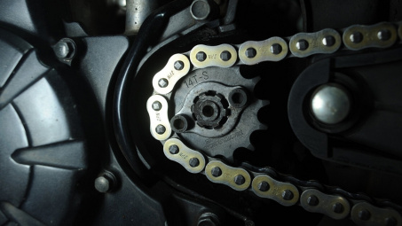 Nhận biết sớm nhông xích xe máy mòn để tránh rủi ro khi vận hành