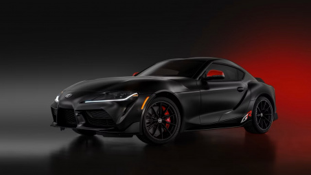 Xe đua thể thao Toyota GR Supra MkV Final Edition