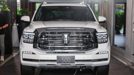 GWM Tank 500 HEV: SUV 7 chỗ hybrid mới chuẩn bị ra mắt thị trường Việt Nam