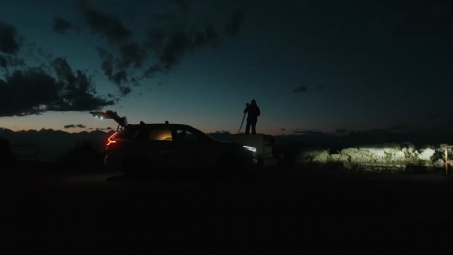 10 mẹo lái xe đường dài ban đêm an toàn hơn