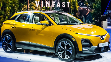 Top 10 ô tô bán chạy nhất tháng 4/2025: Xe điện VinFast áp đảo, VF 5 tiếp tục lập kỷ lục