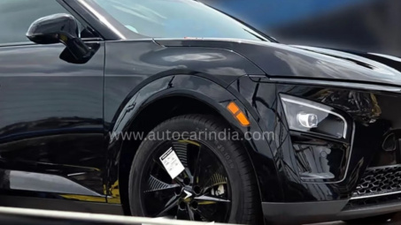 Sau VF 6, VinFast VF 7 đã lộ diện tại Ấn Độ, sẵn sàng cho màn ra mắt vào cuối năm nay