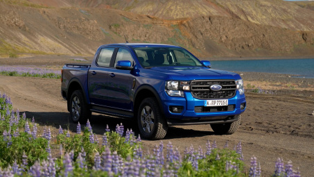 Ford Ranger PHEV 2025: Mạnh 275 mã lực, vượt trội so với các bản thông thường