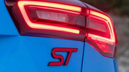 Ford chính thức “khai tử” dòng xe hatchback hiệu suất cao sau 45 năm gắn bó