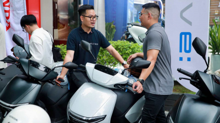 Honda Việt Nam cho thuê xe máy điện CUV e: - chỉ thuê, không bán