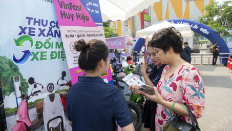 VinFast "được lợi" thế nào từ chính sách chuyển đổi xanh của Hà Nội?
