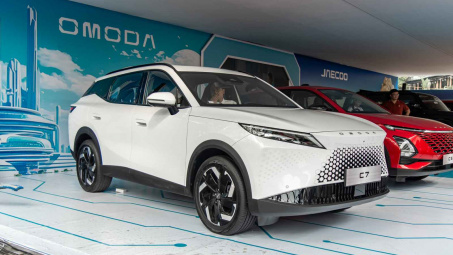 "Bộ đôi" Omoda C7 và Jaecoo J6 ra mắt thị trường Việt Nam