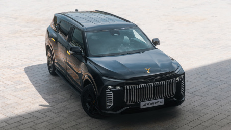 VinFast bàn giao lô xe Lạc Hồng 900 LX phục vụ nguyên thủ quốc tế tại Đại lễ 80 năm Quốc khánh