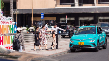 Xanh SM là “Doanh nghiệp kinh doanh vận chuyển khách du lịch bằng ô tô tốt nhất”