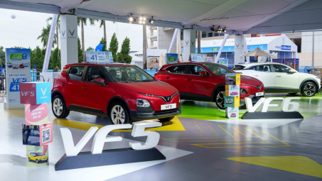 VinFast bàn giao lượng ô tô điện “không tưởng” trong năm 2025 tại Việt Nam