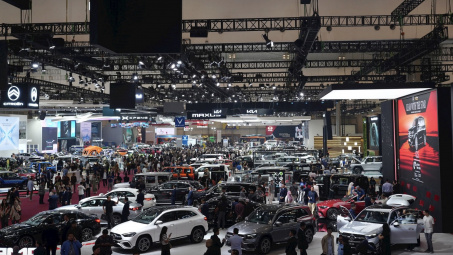 Thị trường ô tô ASEAN tăng trưởng 8,9%, xe điện và hybrid sạc ngoài tăng gần 85%