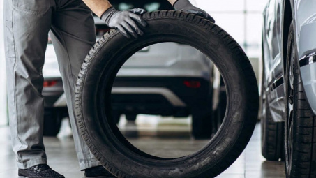Lốp xe ô tô: 8 nguyên tắc an toàn tài xế không được phép bỏ qua
