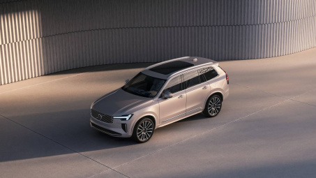 Volvo ra mắt XC90 mới tại Việt Nam – một trong những mẫu xe an toàn nhất thế giới