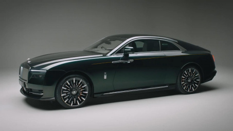Rolls-Royce Spectre Series II ra mắt: Coupe điện siêu sang nâng tầm cá nhân hóa và phạm vi hoạt động