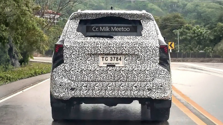 Toyota Fortuner 2027 lộ diện khi chạy thử, thiết kế có thể mới hoàn toàn
