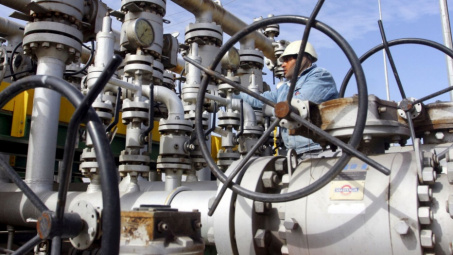 Dự trữ dầu thô Hoa Kỳ tăng tuần thứ 6 liên tiếp