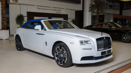Ngắm Rolls-Royce Dawn phiên bản Black Badge Trichromatic phối màu đặc biệt