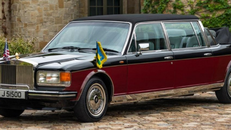 Ngắm xe siêu sang Rolls-Royce được "thửa riêng" cho Hoàng gia Anh độc nhất