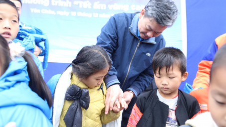 EVNNPC: Nhiều hoạt động vì cộng đồng hướng đến bà con dân tộc vùng cao