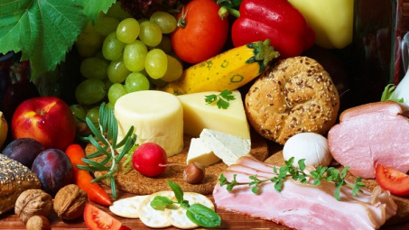 Cơ sở không thuộc diện cấp giấy chứng nhận đủ điều kiện ATTP sẽ ký cam kết