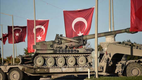 Quốc tế nổi bật: Mỹ vừa ký lệnh rút quân, thiết giáp Thổ Nhĩ Kỳ đã ùn ùn tiến sát Syria