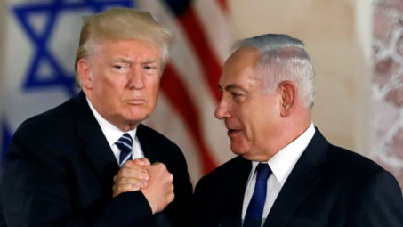 Trump tặng quà noel cho Israel