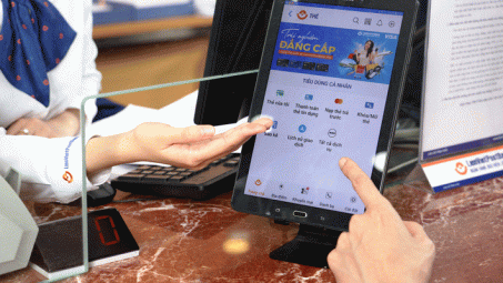 LienVietPostBank tăng tốc số hóa, chạy đua bán lẻ