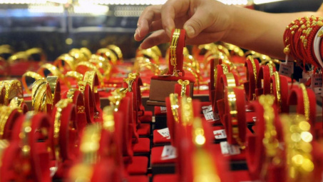 Giá vàng 10/1/2019: Vàng Rồng Thăng Long đắt hơn thương hiệu SJC