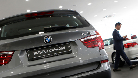 Tại sao hãng xe lừng danh BMW vừa bị phạt 13 triệu USD?
