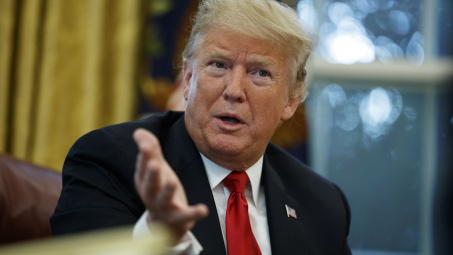 Tin ảnh: Tổng thống Donald Trump rất thích dùng Twitter để tuyên bố