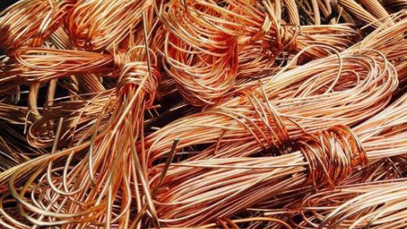 Giá đồng trên sàn LME lần đầu tiên giảm trong 5 phiên giao dịch gần đây