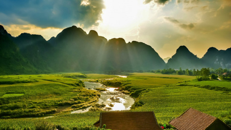 Quảng bá Phong Nha-Kẻ Bàng tại kinh đô điện ảnh Hollywood