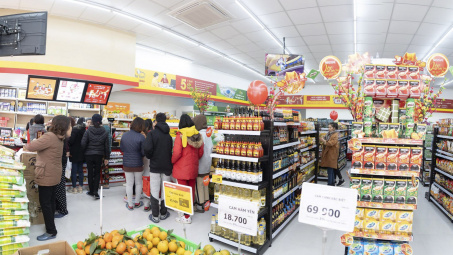 Ngày 23/1/19 l Sự kiện & Con số Công Thương: VinMart+ thống trị phân khúc cửa hàng tiện lợi năm 2018