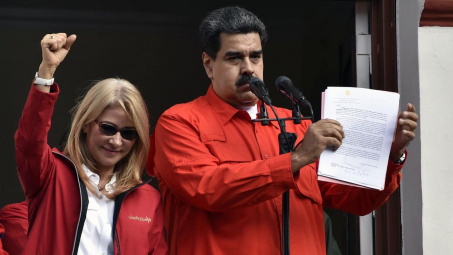 Tin ảnh: Tổng thống Venezuela Maduro không ngán Mỹ