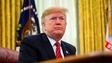 Quốc tế nổi bật: Bạn có biết lương ông Trump dùng làm việc gì không?