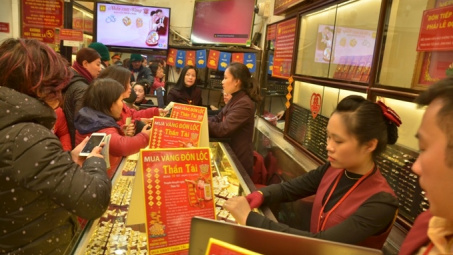 Giá vàng 30/1: Vàng đồng loạt tăng, tiến sát ngưỡng 37 triệu đồng/lượng