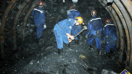 Than Thống Nhất: Nâng cao năng lực thông gió tại mỏ hầm lò sâu dưới mức -35