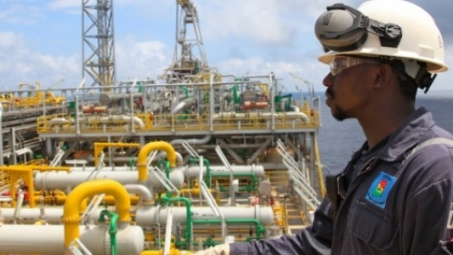 Giá dầu thô giảm sau khi Mỹ thông báo có thể áp thêm thuế lên hàng hóa Trung Quốc