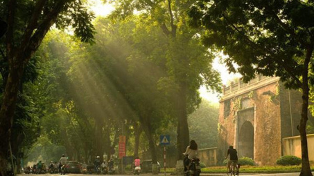 Thời tiết 22/10: Hà Nội nắng đẹp, sáng sớm có sương mù nhẹ
