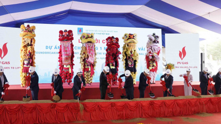 Khởi công xây dựng công trình Kho chứa LNG Thị Vải