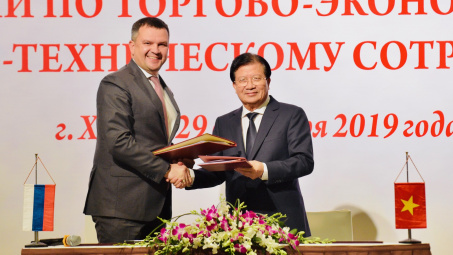 Việt Nam luôn tạo thuận lợi cho Nga trong hợp tác khai thác dầu khí