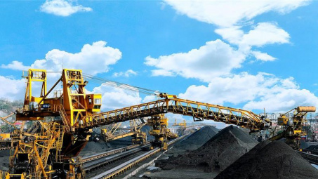 TKV hiện đại hóa công tác pha trộn than