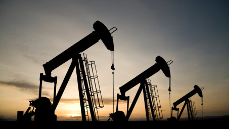 Giá dầu thô giảm do thị trường quan ngại về triển vọng thỏa thuận thương mại Mỹ Trung