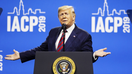 [Tin ảnh] Ông Trump "xuống nước" trước Trung Quốc