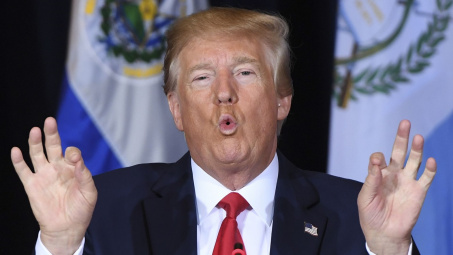 [Tin ảnh] Ông Trump quyết không tha cho Trung Quốc